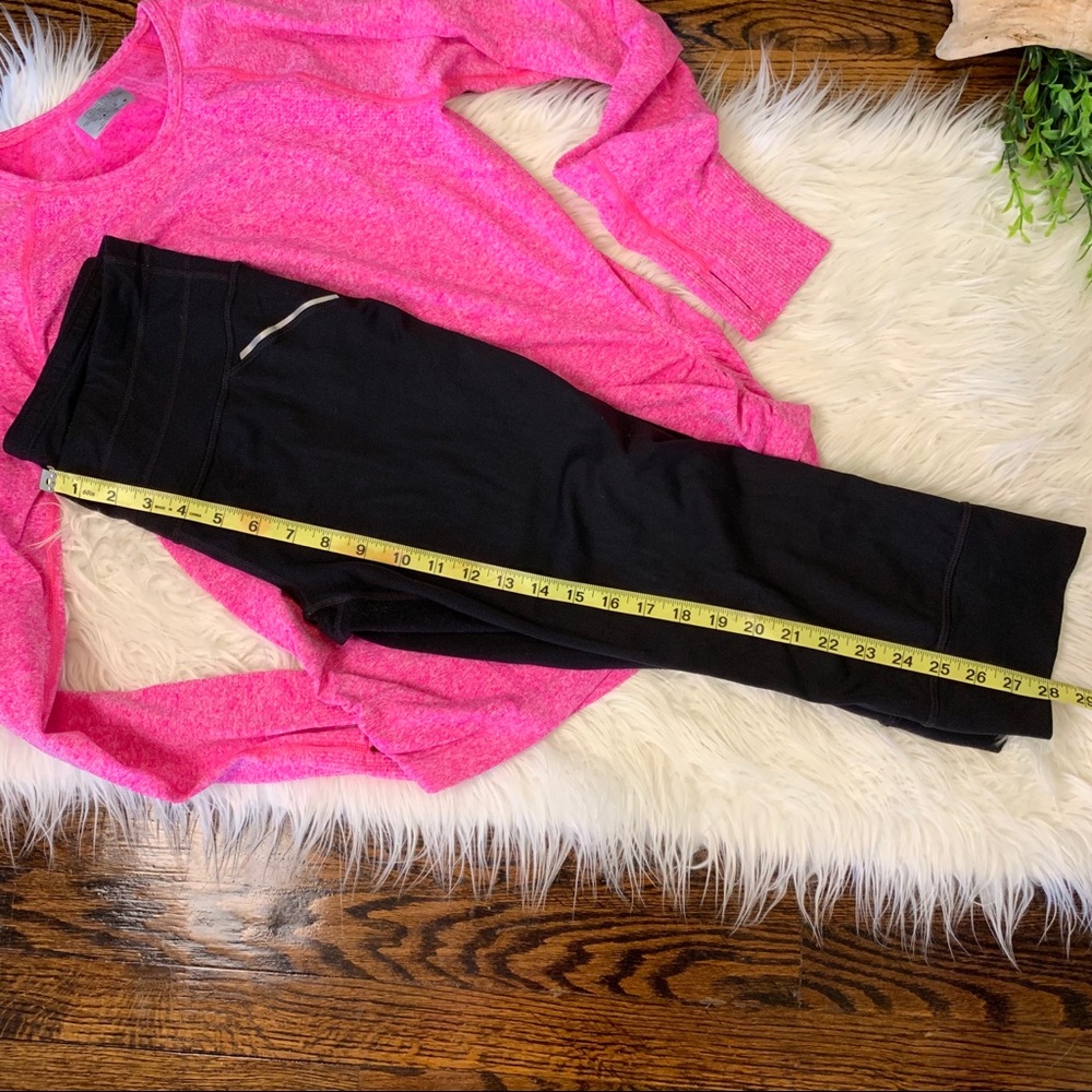 ❗️Sᴏʟᴅ❗️{Athleta} Capri Style Yoga Running Pants - Picture 8 of 8